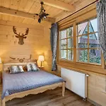 Goralskie Bacowki Z Widokiem Na Giewont Chalet